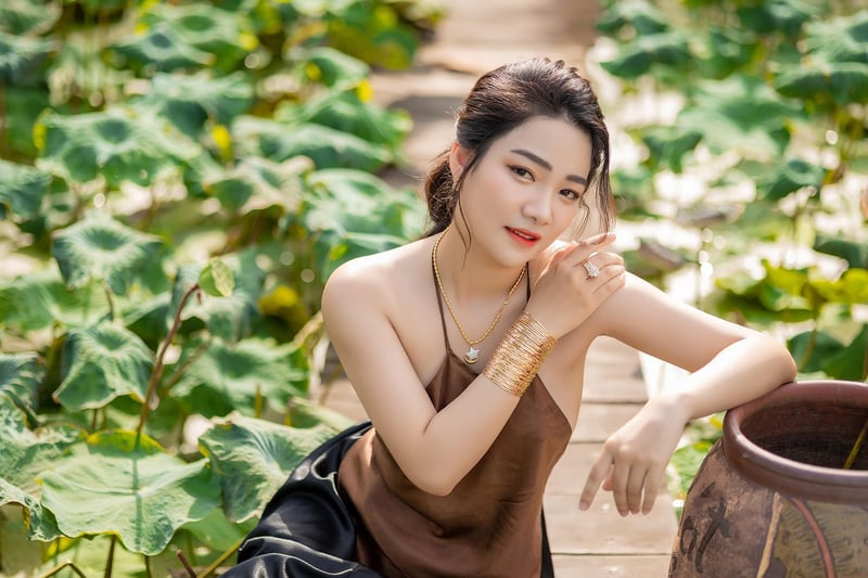 Natural Elegance Attire
